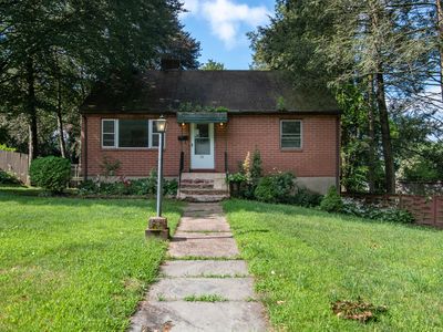 176 Hancock Street, Meriden, CT, 06451
