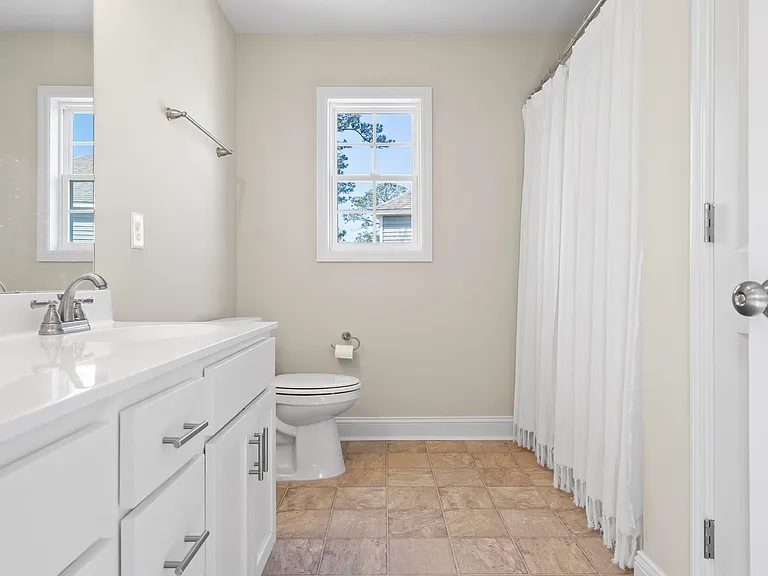 208 Broadleaf Dr — Photo 33