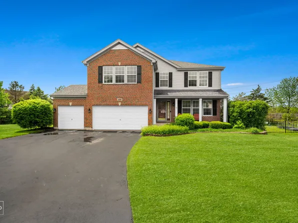 400 Judd Ln, Batavia, IL 60510