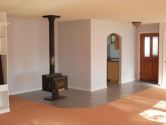 Living room & front door