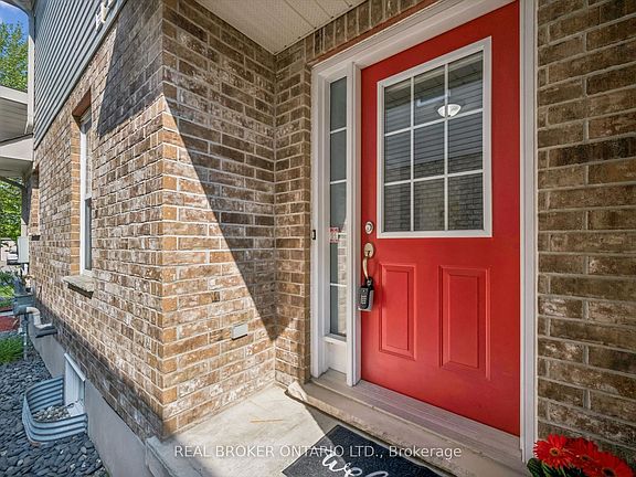 4th image of 511 Dansbury Dr