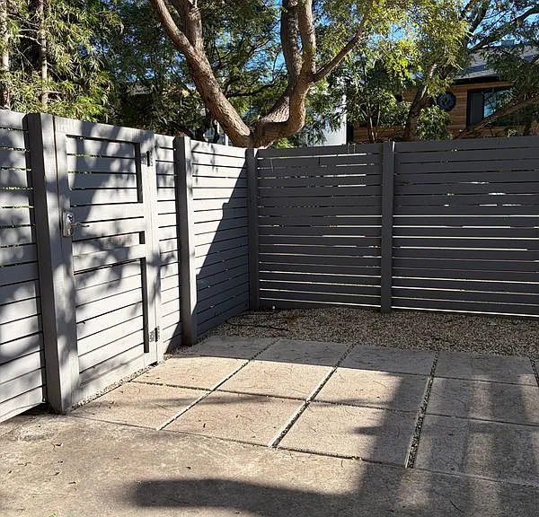2425 Ocean Ave #1 — Photo 3