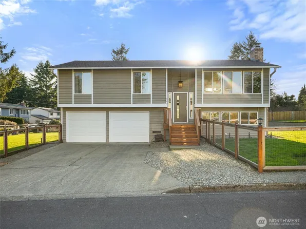 349 Anacortes Avenue SE, Renton, WA 98059