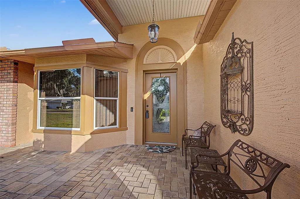 2 bed, 2.0 bath, 1818 sqft, $2,800 — Photo 3