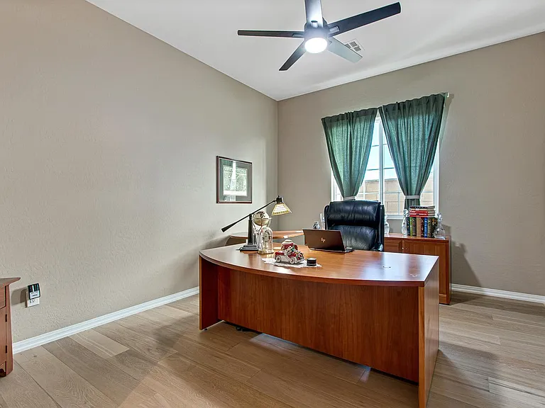 10930 Krista Leigh Ave — Photo 9