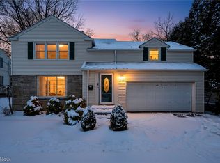 2506 N Taylor Rd, Cleveland Heights, OH 44118