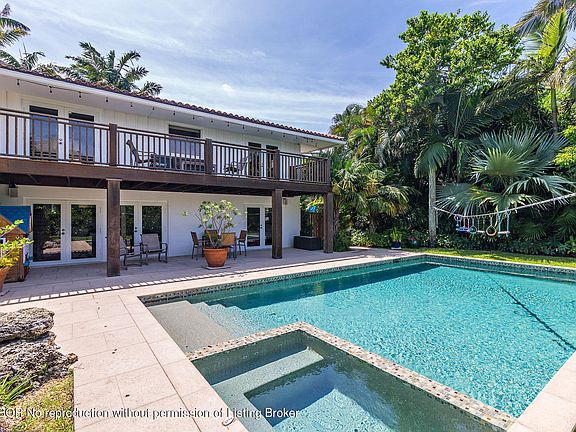 2nd image of 6614 Pamela Ln