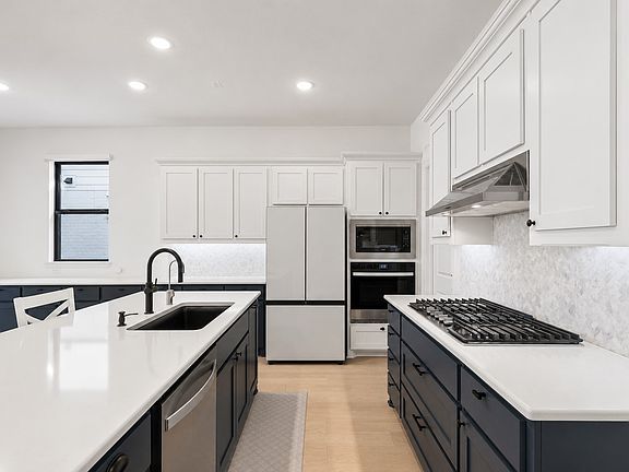 3rd image of 2058 Wimberley Dr