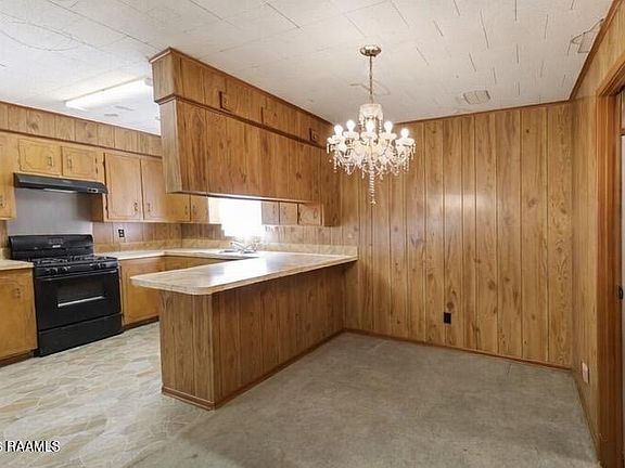 4th image of 1714 Kembo Ave