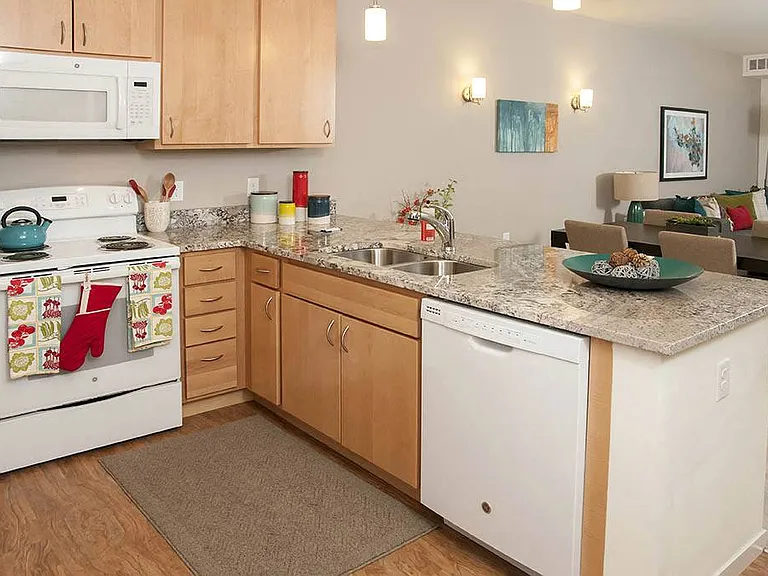 River North Senior Apartments — Photo 26