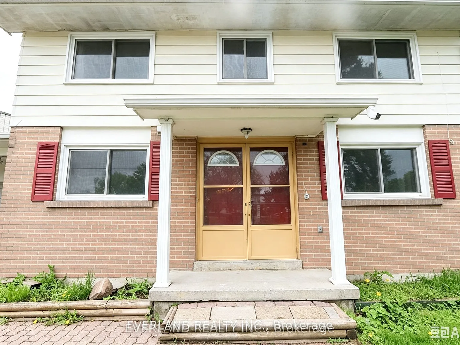 5 bed, $3,800 — Photo 2