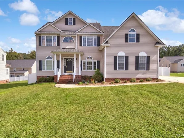 8225 Finworth Ln, North Chesterfield, VA 23237