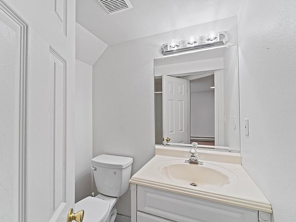 2nd image of 311 Barth Ave