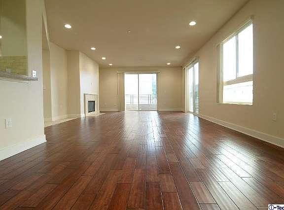 3rd image of 11115 W Acama St #307
