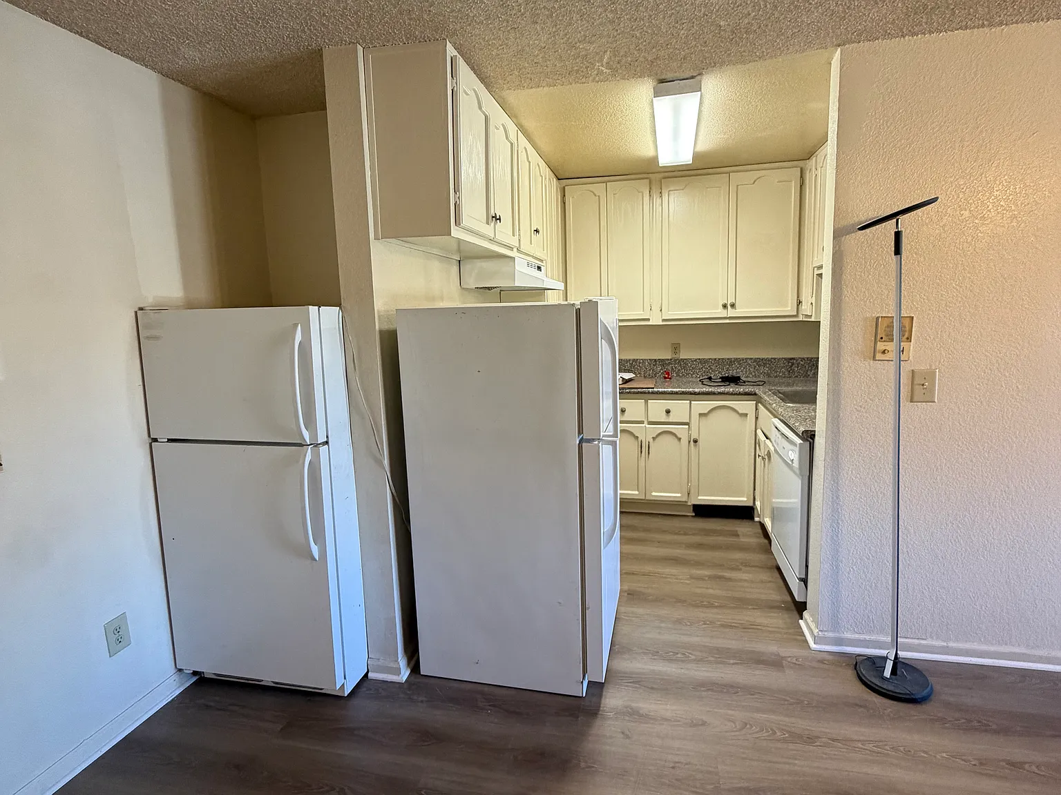 4 bed, $3,995 — Photo 2