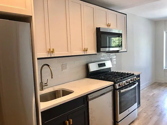 Rented by Dwelling NYC | media 17