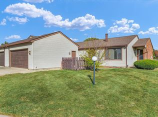 1006 Laura Dr, Champaign, IL
