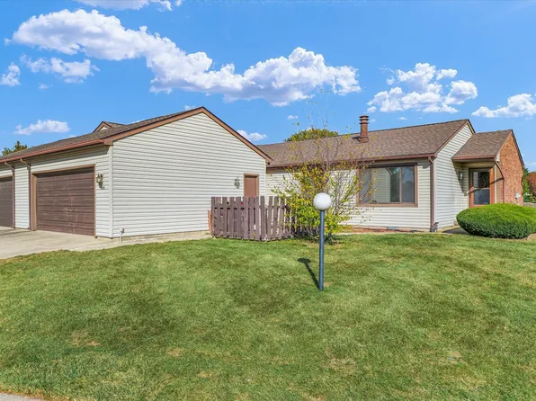 1006 Laura Dr, Champaign, IL 61822
