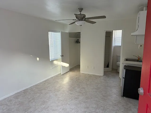 Building Photo - 4764 W Point Loma Ave #1