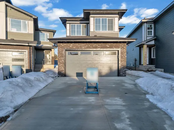 4305 35th St, Beaumont, AB T4X 2Y4