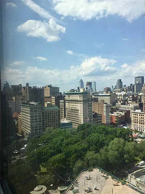 Rented by R New York | media 16