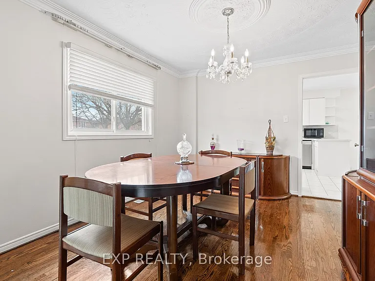61 Dundee Cres #MAIN — Photo 5