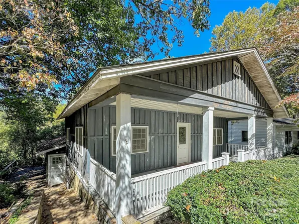 87 Atkins Loop, Lake Junaluska, NC 28745