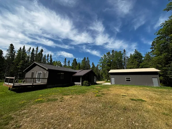 6335 S Forrest Side Rd, Brimley, MI 49715