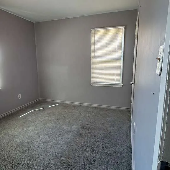 13873 Carlisle St — Photo 23