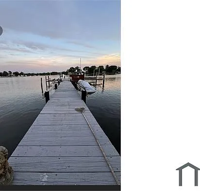 129 Bayside Dr — Photo 2