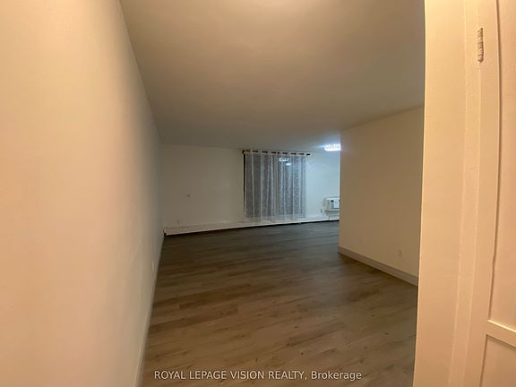 5th image of 895 Kennedy Rd #205