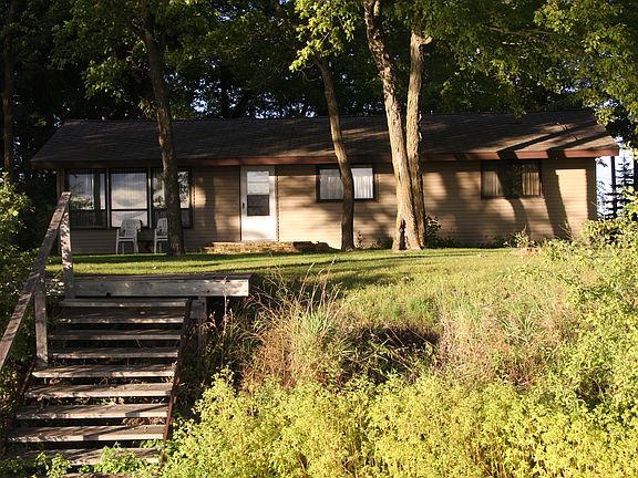 4th image of 2380 County Road 120 NE