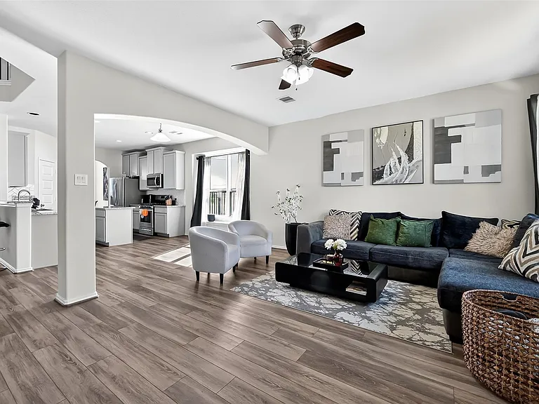 1601 Darwin Cedar Dr — Photo 19