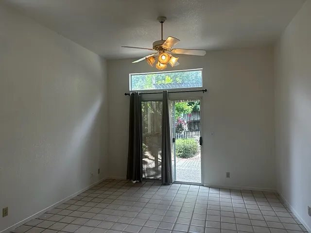 7905 Wymark Dr — Photo 7