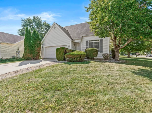 2925 Bent Oak Ln, South Bend, IN 46628