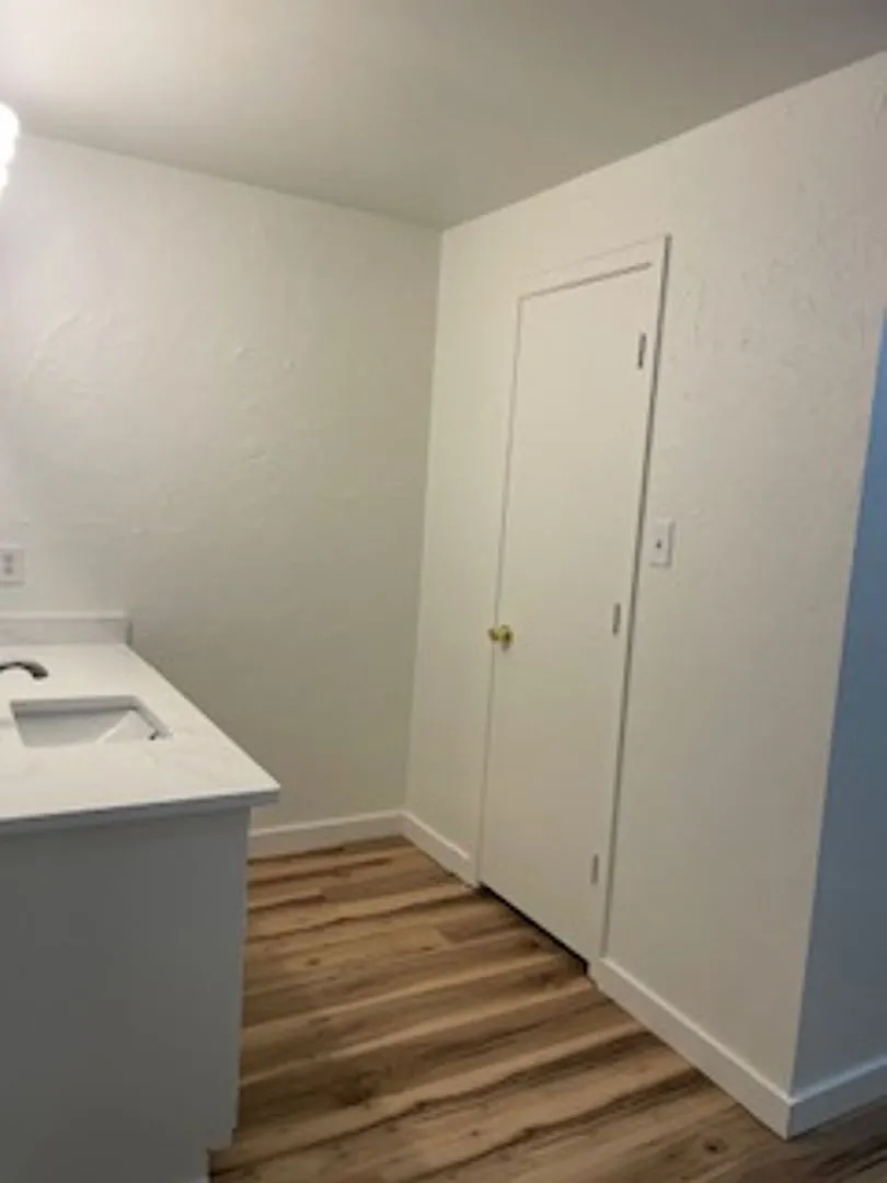 2/2/1 Remodeled Home — Photo 4