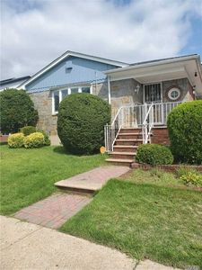 234-09 130th Ave, Rosedale, NY, 11422