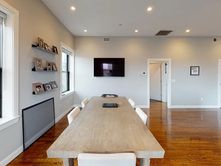 11 Newcomb St #17 — Photo 15