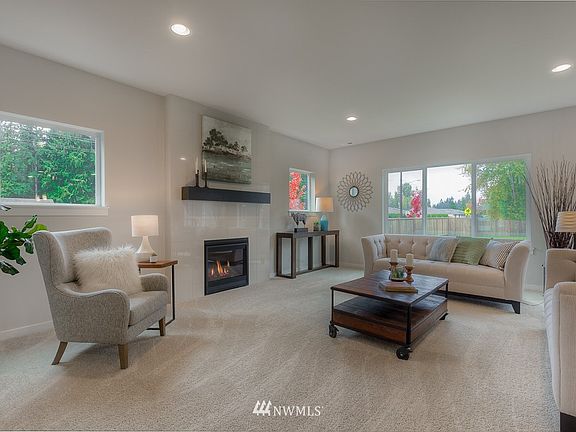 4th image of 1713 217th Street SW #5