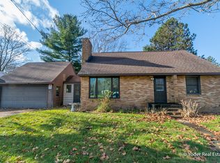 1551 Laughlin Dr NW, Grand Rapids, MI 49504