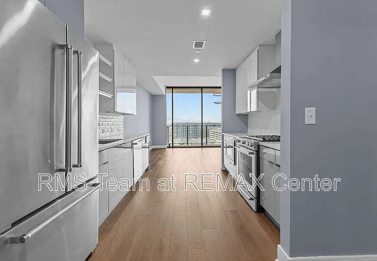 788 W Marietta St NW #806 — Photo 9