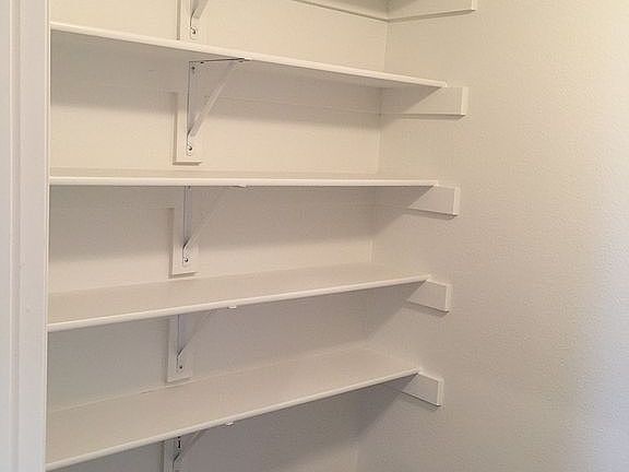 Laundry / Pantry