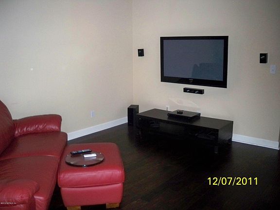 5th image of 1800 Park Ave APT 114