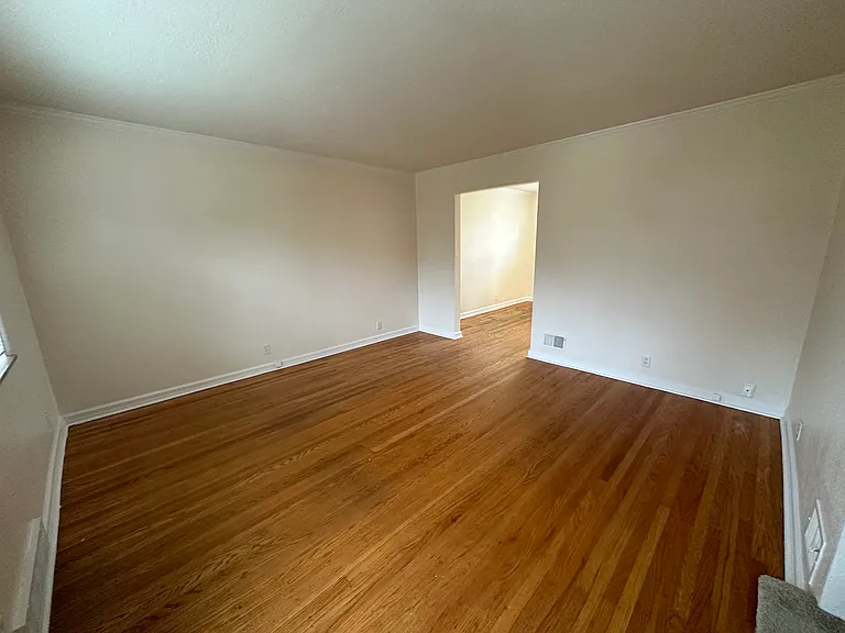 6350 N College Ave #3 — Photo 3