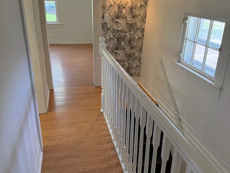 315 N Maple St — Photo 3