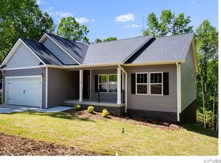 5703 Dogwood Tree Ln, Mineral, VA 23117