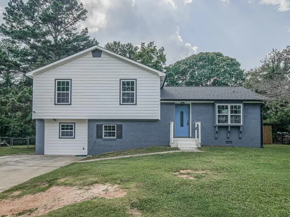 9301 Settlers Grove Rd NE, Covington, GA 30014