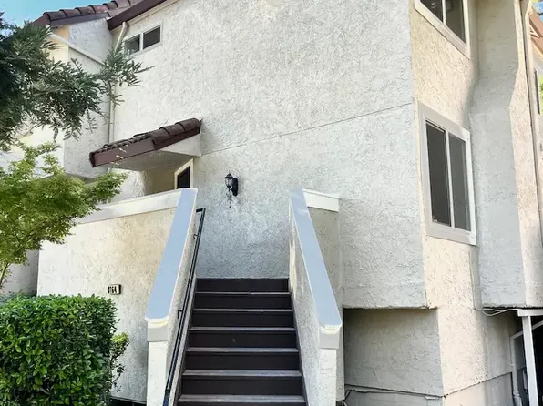 3164 Swallows Nest Dr, Sacramento, CA 95833