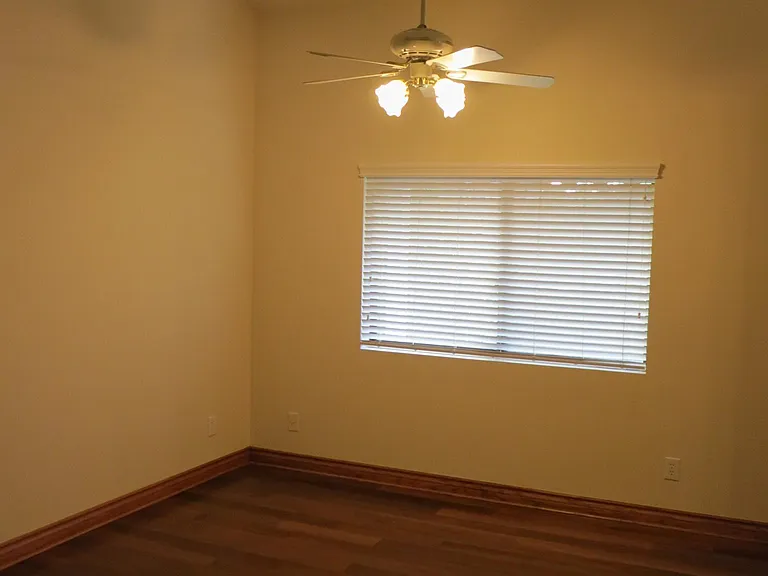 713 Pamela Cir — Photo 38