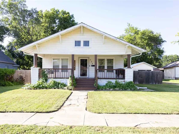 508 W 9th St, Newkirk, OK 74647